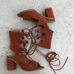 Free people by Jeffrey Campbell Gladiator style